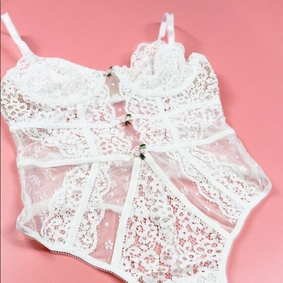 For Love and Lemons Mia Bodysuit - Picture 5 of 6